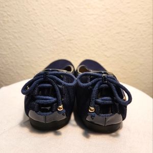 Anna Klein Navy Sport Flats Size 8W